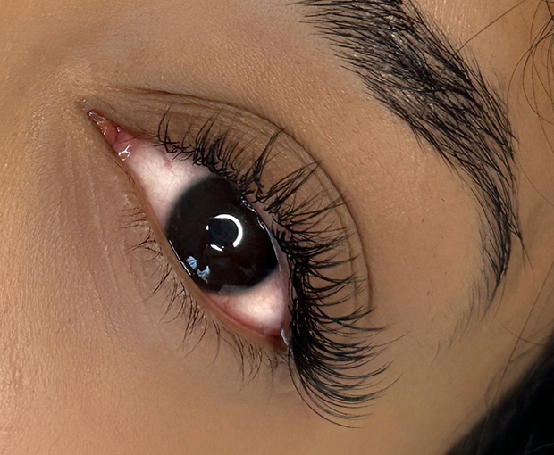 real classic model of lash extension - Toronto